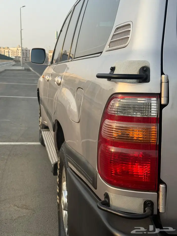 لاندكروزر GXR 1998 4