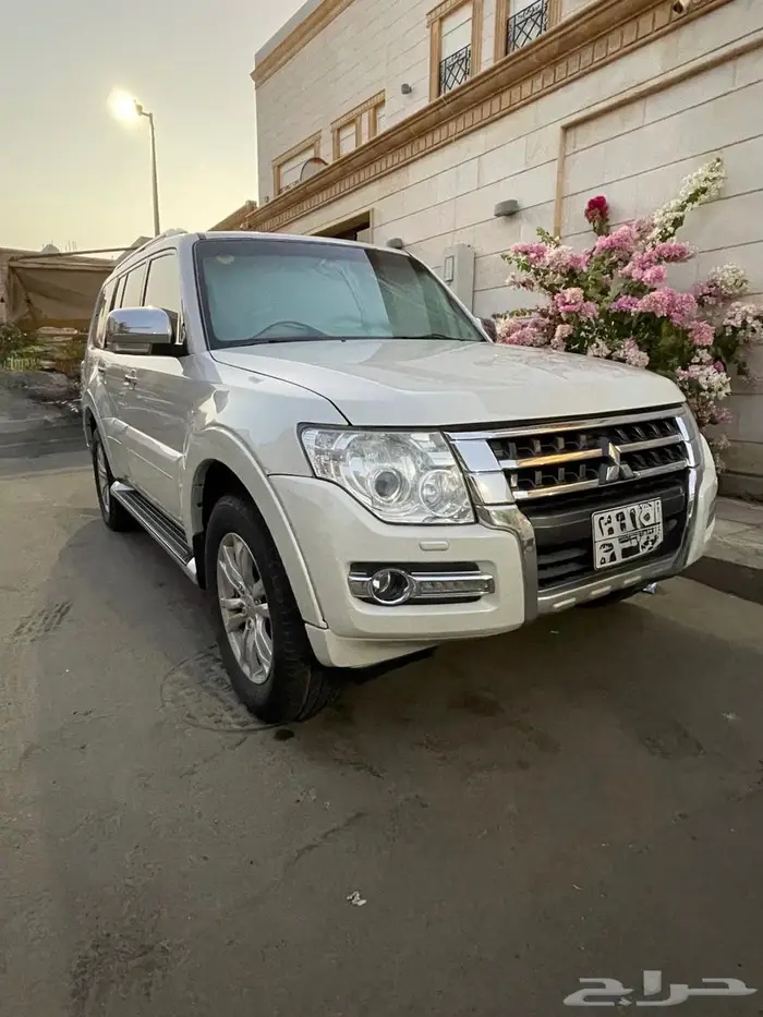 للبيع باجيرو 2016 2