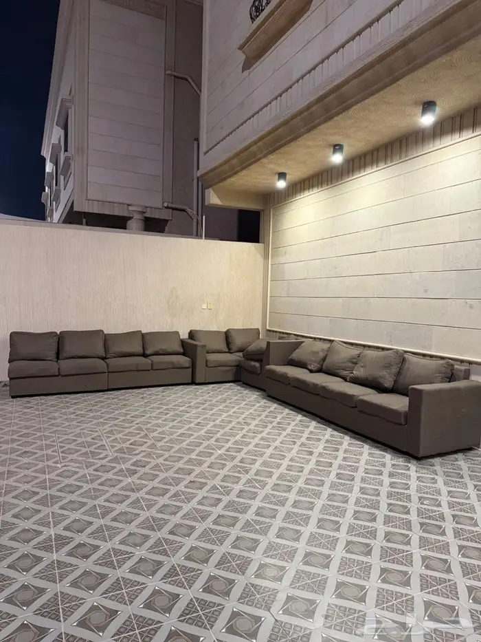 كنب خالي من العيوب 0