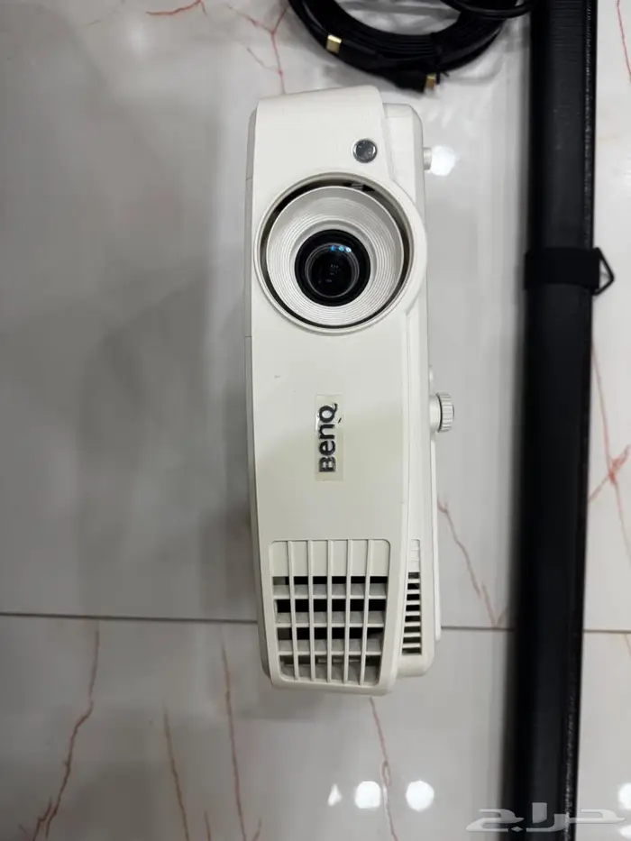 بينكيو بروجيكتر وسائط متعددة 2