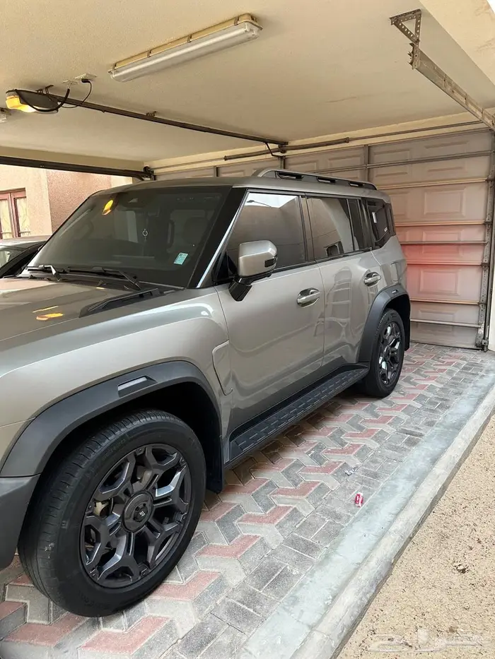 للتقبيل جيتور T2 2025 لاكجري 8