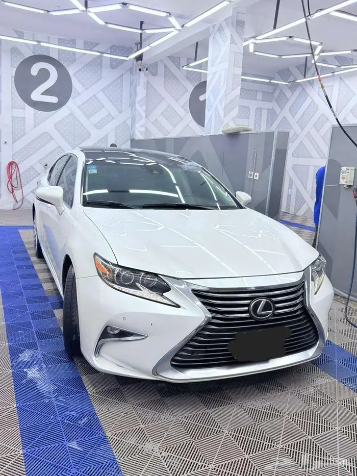 لكزس ES موديل 2016 6