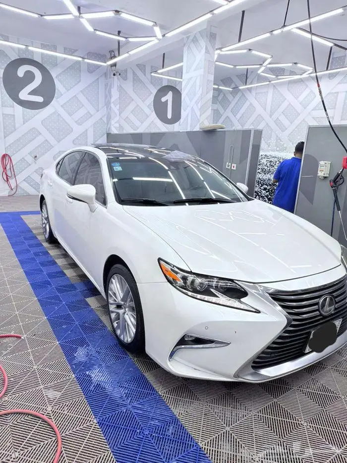 لكزس ES موديل 2016 12