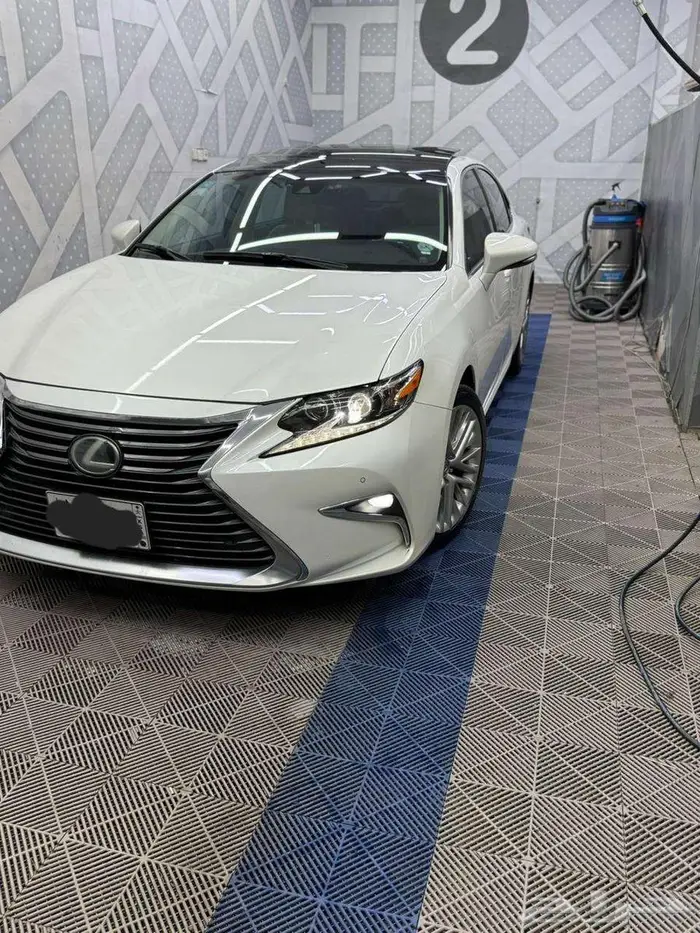 لكزس ES موديل 2016 16