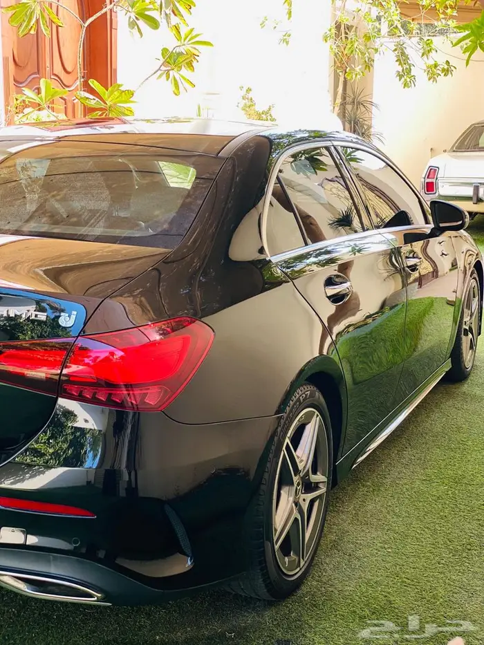 للبيع مرسيدس A200 AMG 2