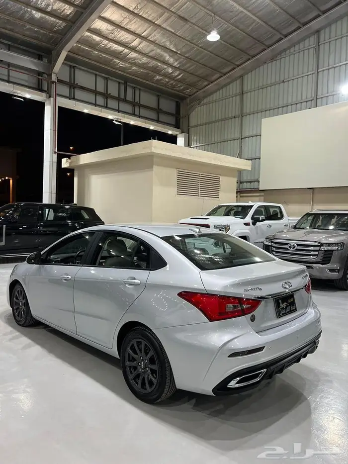 شيري اريزو 5 2024 4