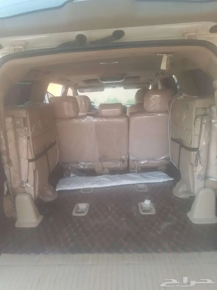 جيب لندكروز2010 8