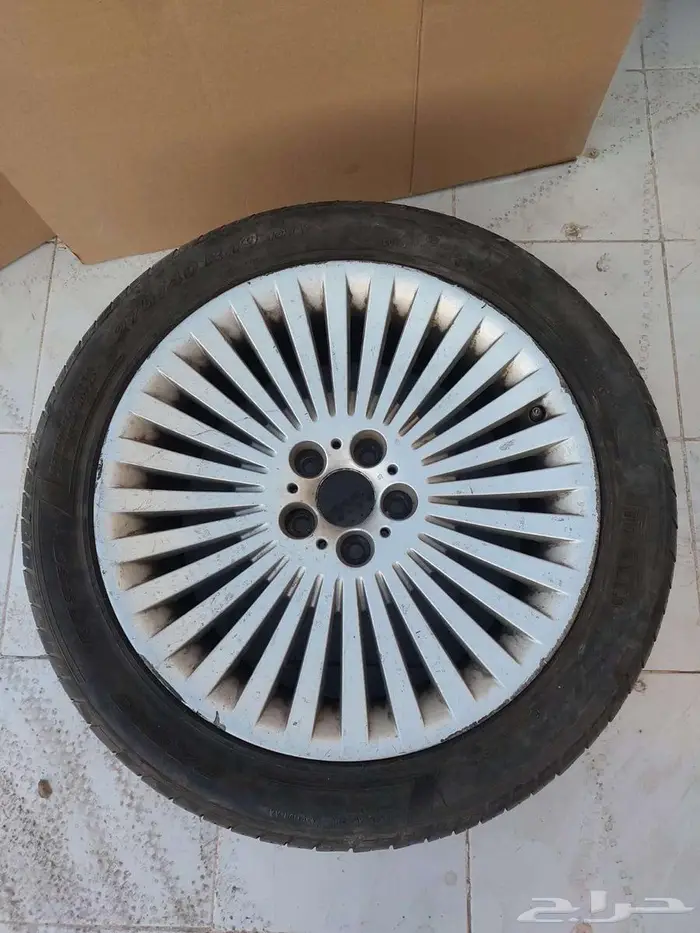 جنطين مرسيدس وbmw 1