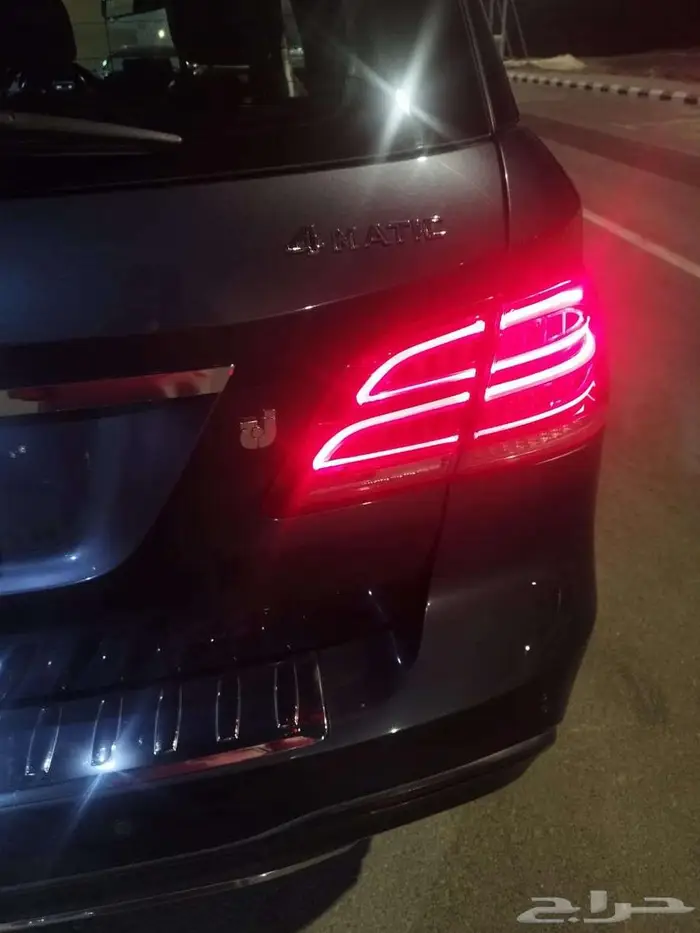 مرسيدس GLE400 V6 2016 ممشى قليل 5