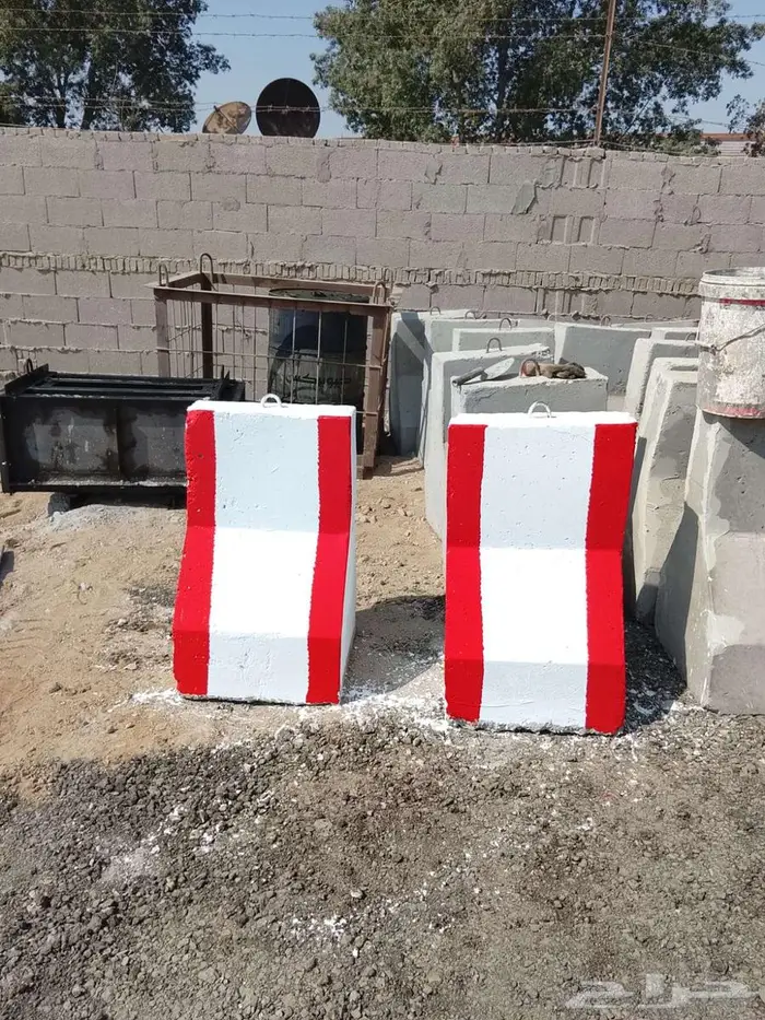 حواجز صبات خرسانية 0