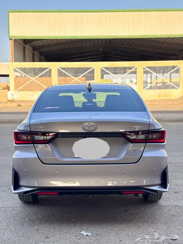 بيعة سريعة يارس 2024 عداد 11 الاف رصاصي غامق 8