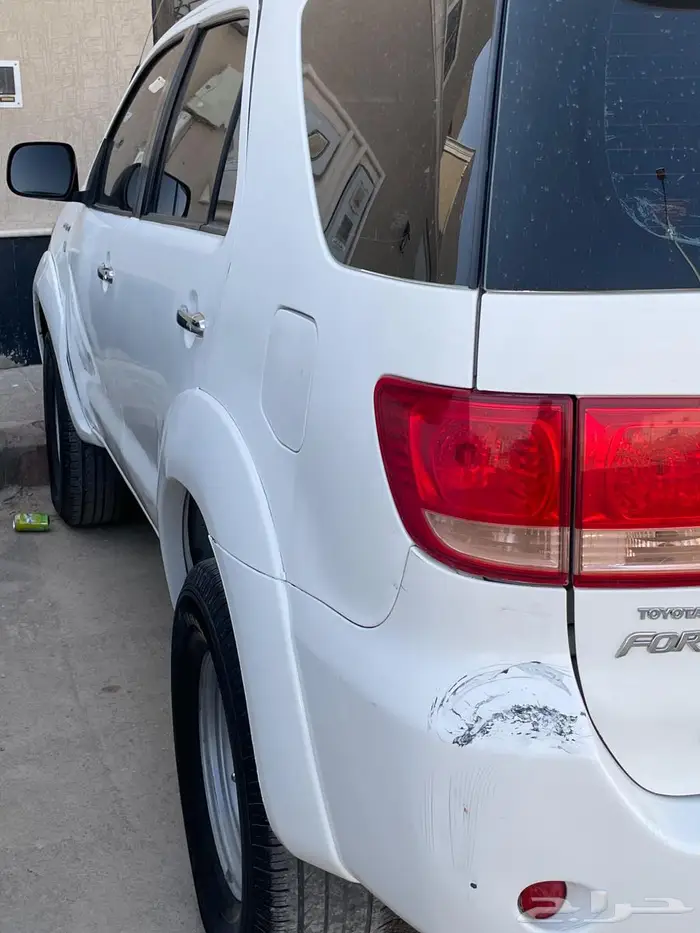 جيب فورتشنر للبيع 2