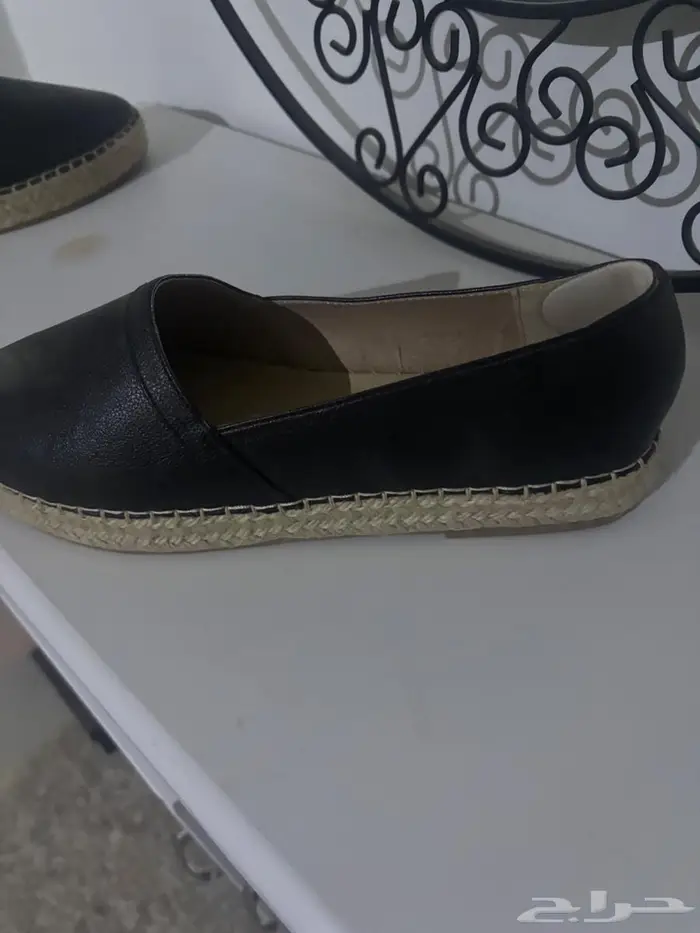 حذاء نسائي جديده لم تستخدم 1