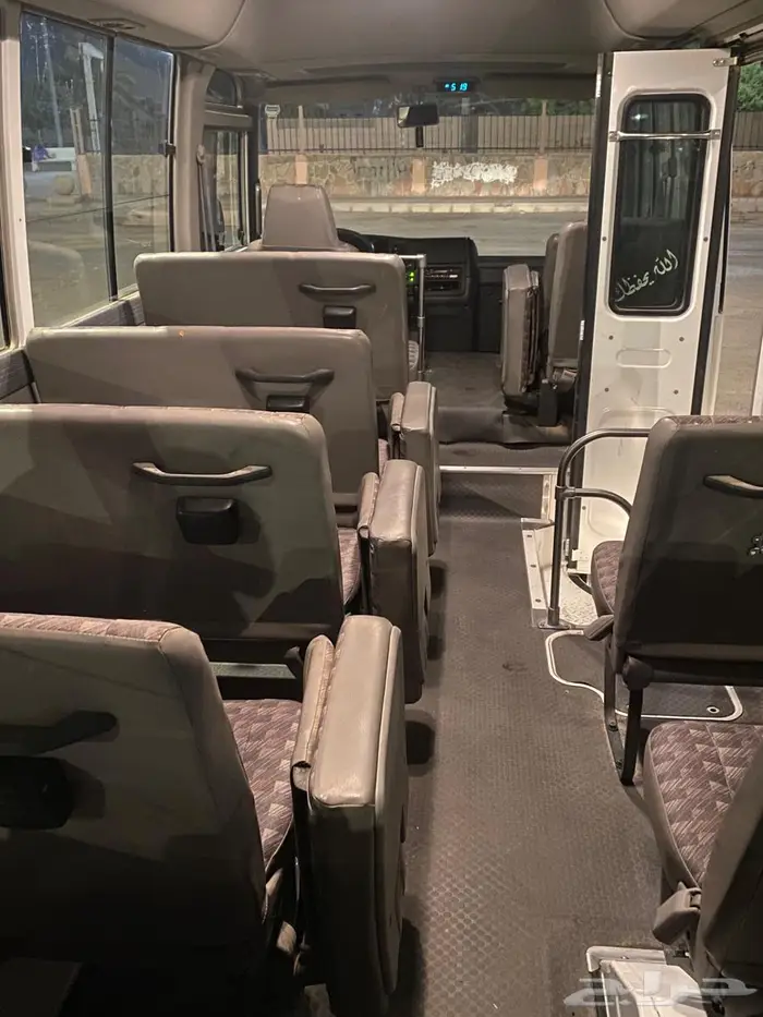 باص نيسان 3