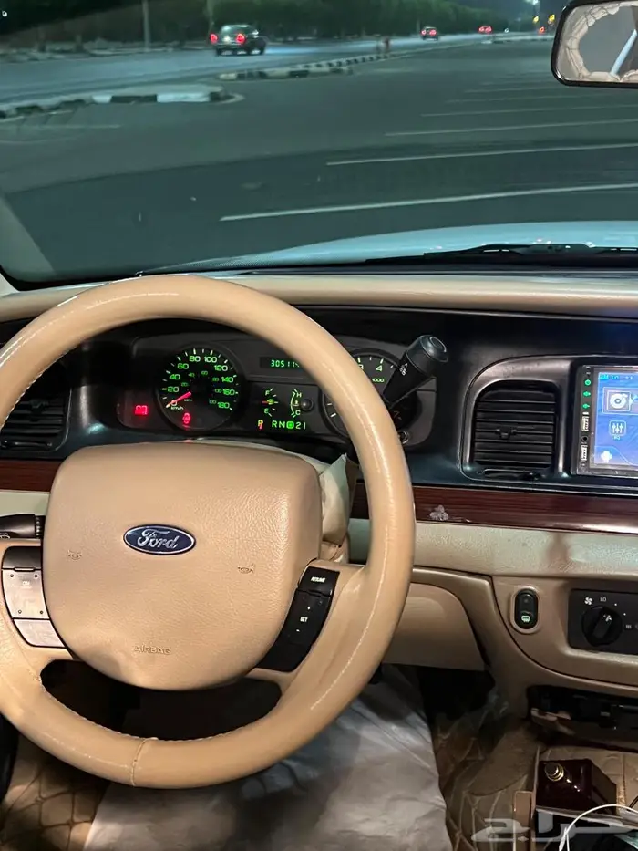 كراون فكتوريا 6