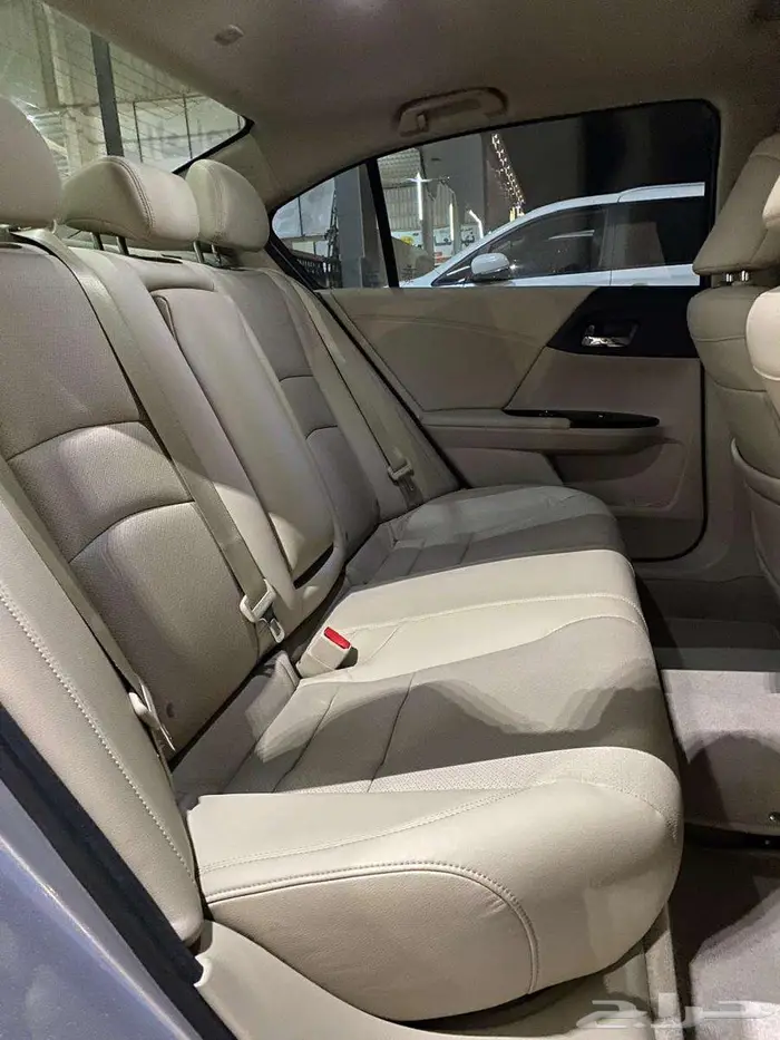 اكورد 2017 فل مخمل مخزن عداد 112000 8