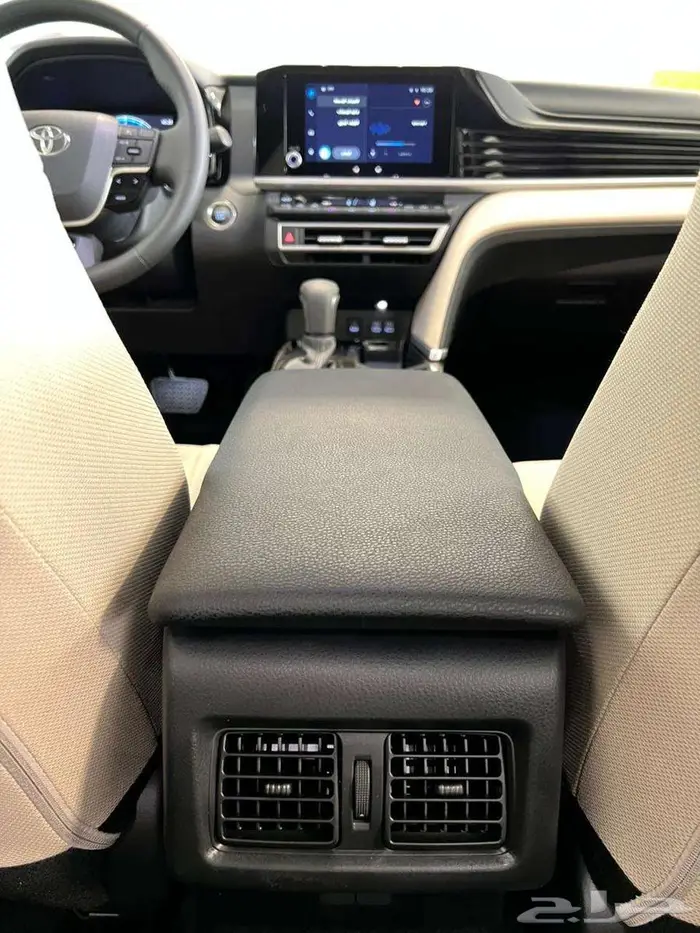 كامري LE بانوراما أبيض بنزين وهايبرد 2025 جميع الالوان 11