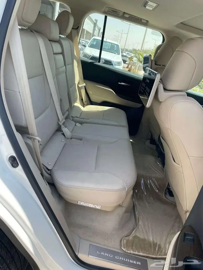 تويوتا لاندكرزور جي اكس ار L-4 2022 سعودي 11