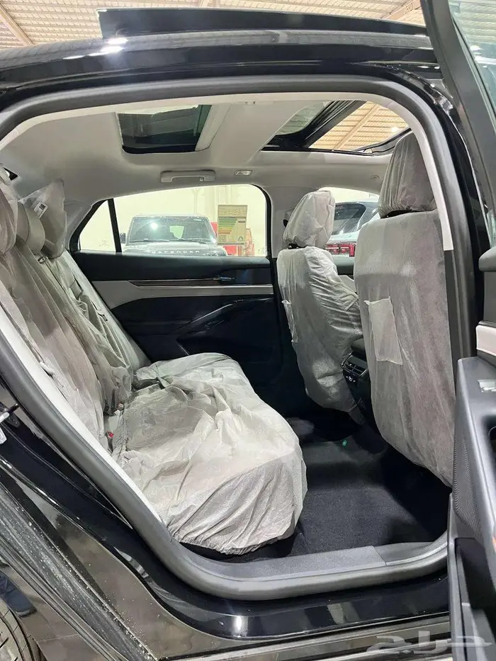 عرض خاص فورد تورس تيتانيوم موديل 2026 بطاقه جمركيه 8