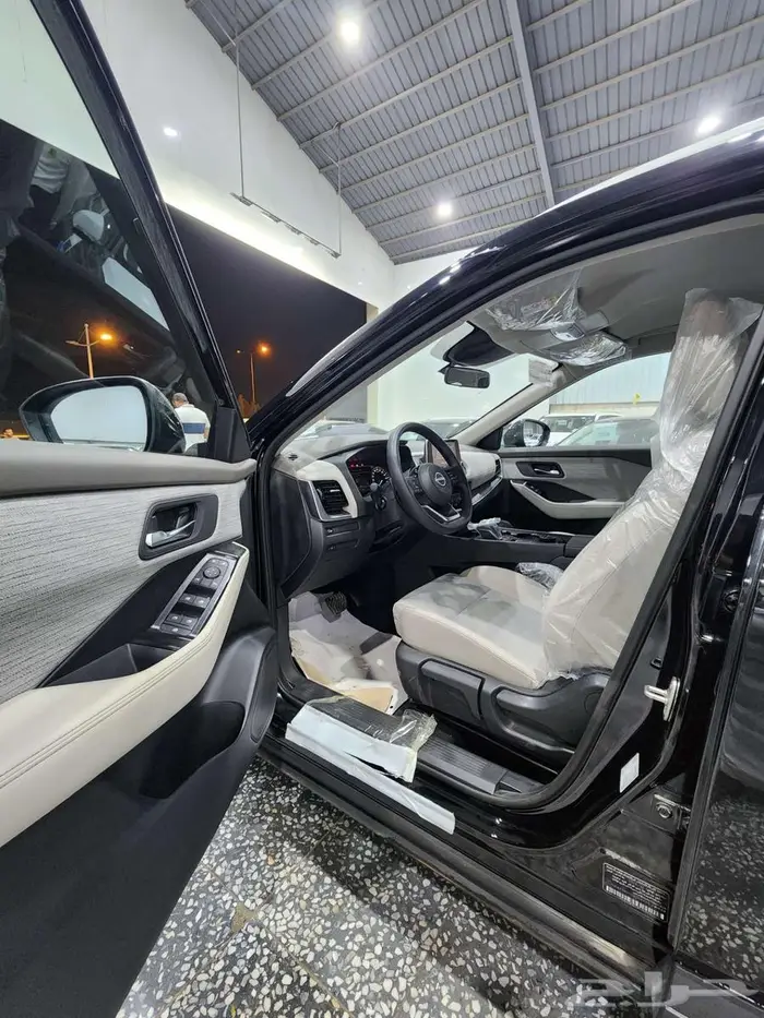 نيسان اكس تريل 5 مقاعد دبل 2025 السعر 98900 12