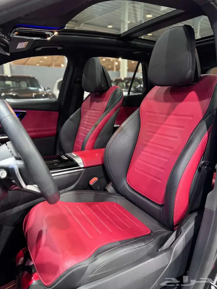 مرسيدس بنز GLC200 موديل 2024 5