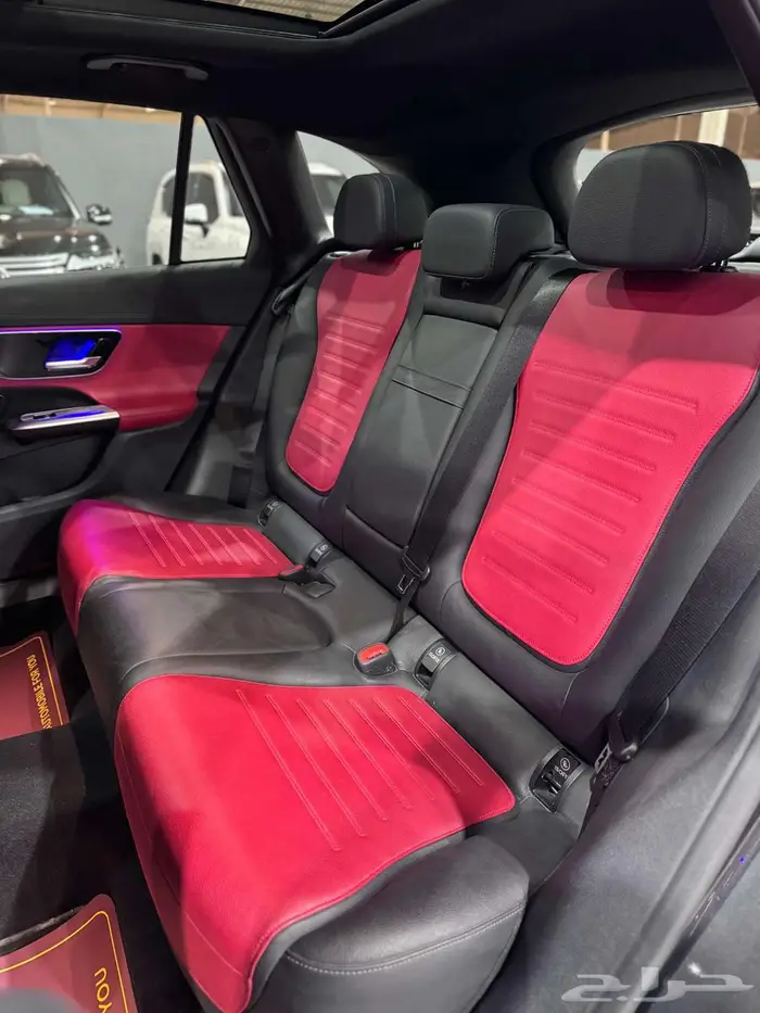 مرسيدس بنز GLC200 موديل 2024 7