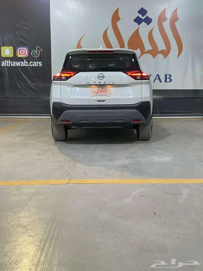 نيسان اكس تريل ستاندر دبل 5 راكب ابيض واسمنتي 2026 5