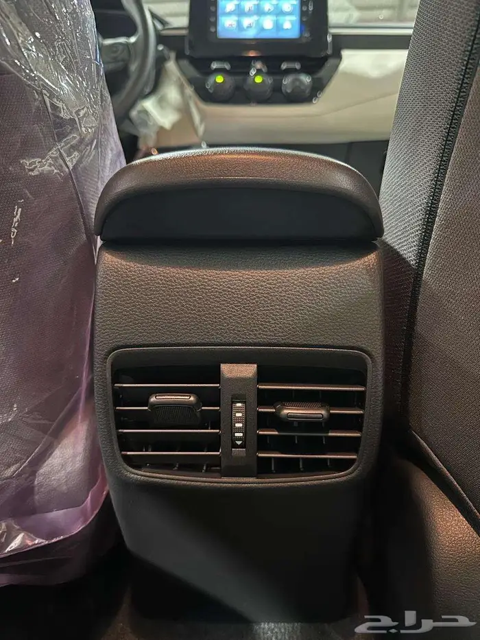 تويوتا كورولا استاندر2.0موديل 2025 9