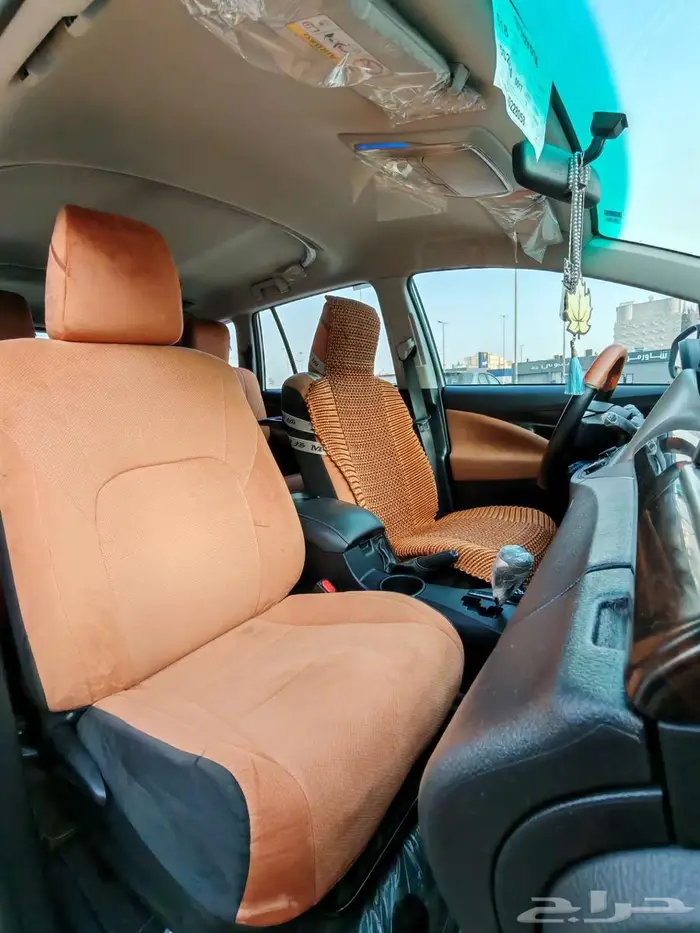 انوفا ممشى قليل ونظيفه 17