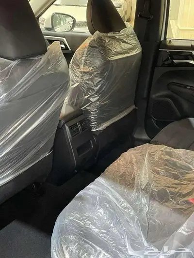 ميتسوبيشي - اوت لاندر - 2025 index