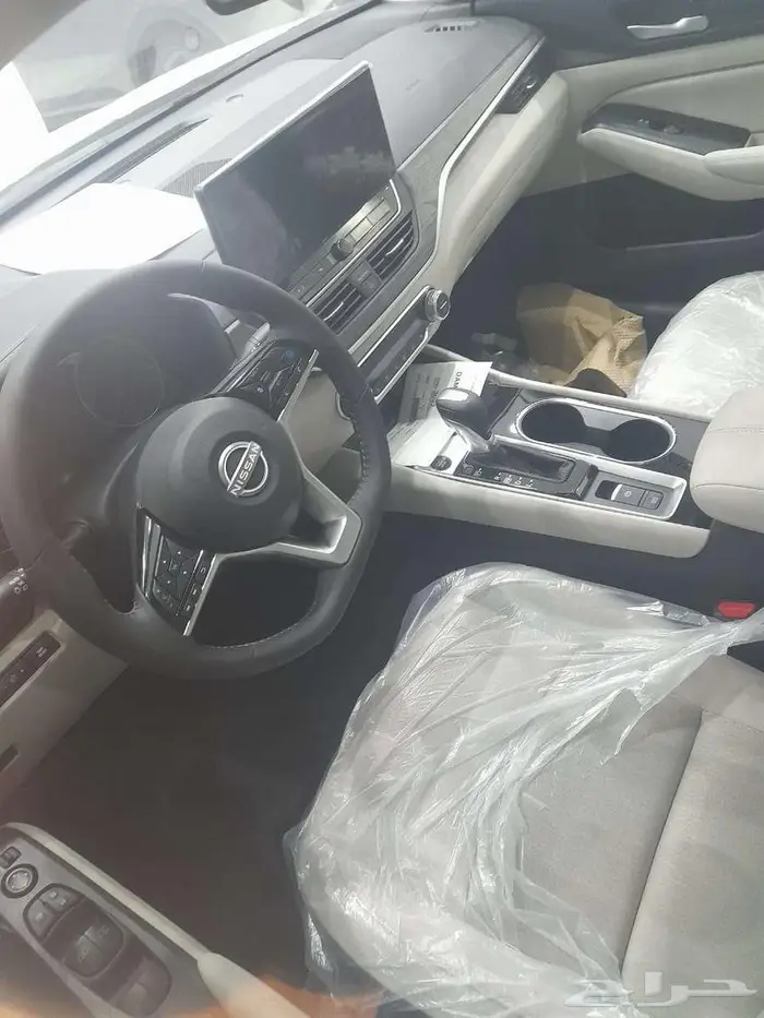 نيسان التيما sv 5