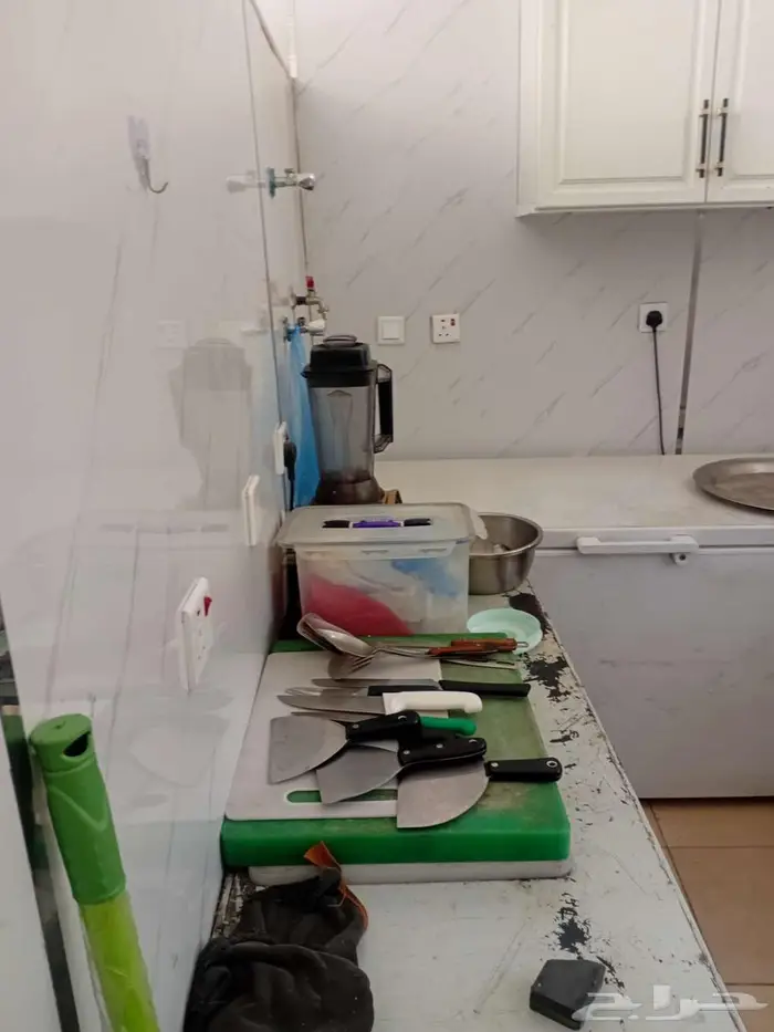 بوفيه للتقبيل 9