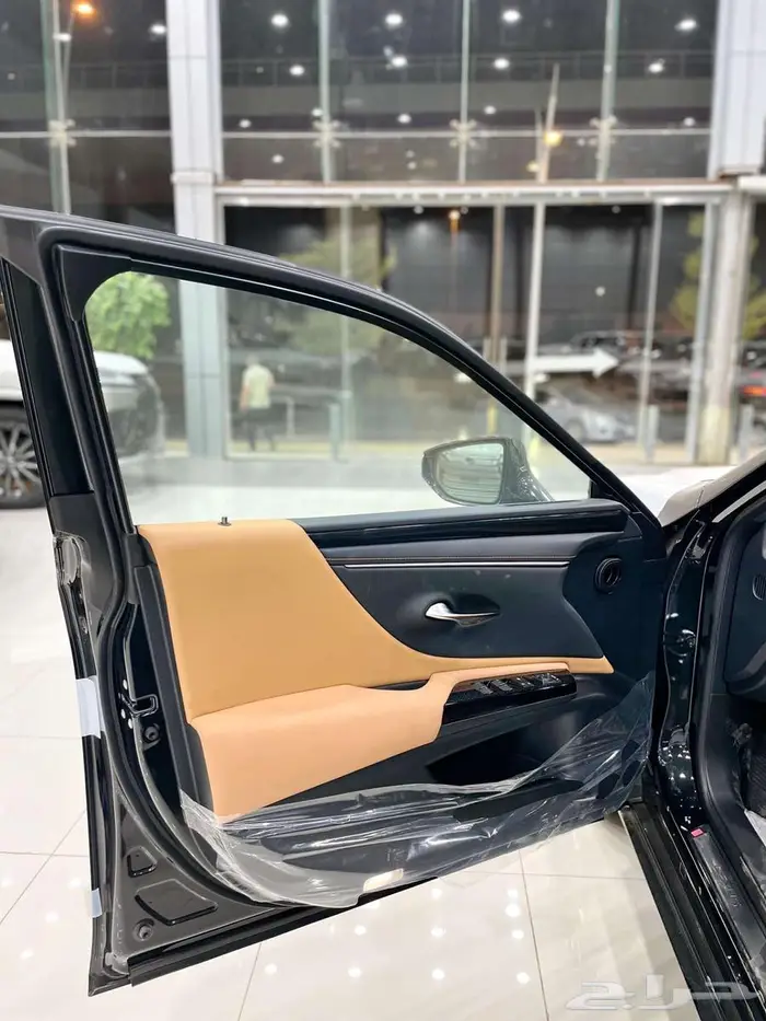 لكزس ( ES 250 AA ) موديل 2025 أقل الأسعار 20