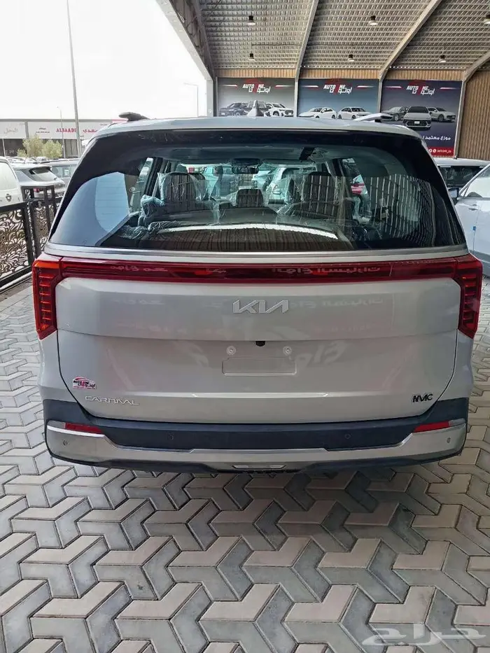 كيا كرنفال 2026   اختيار العائلة الذكية ( كاش وأقساط ) 4