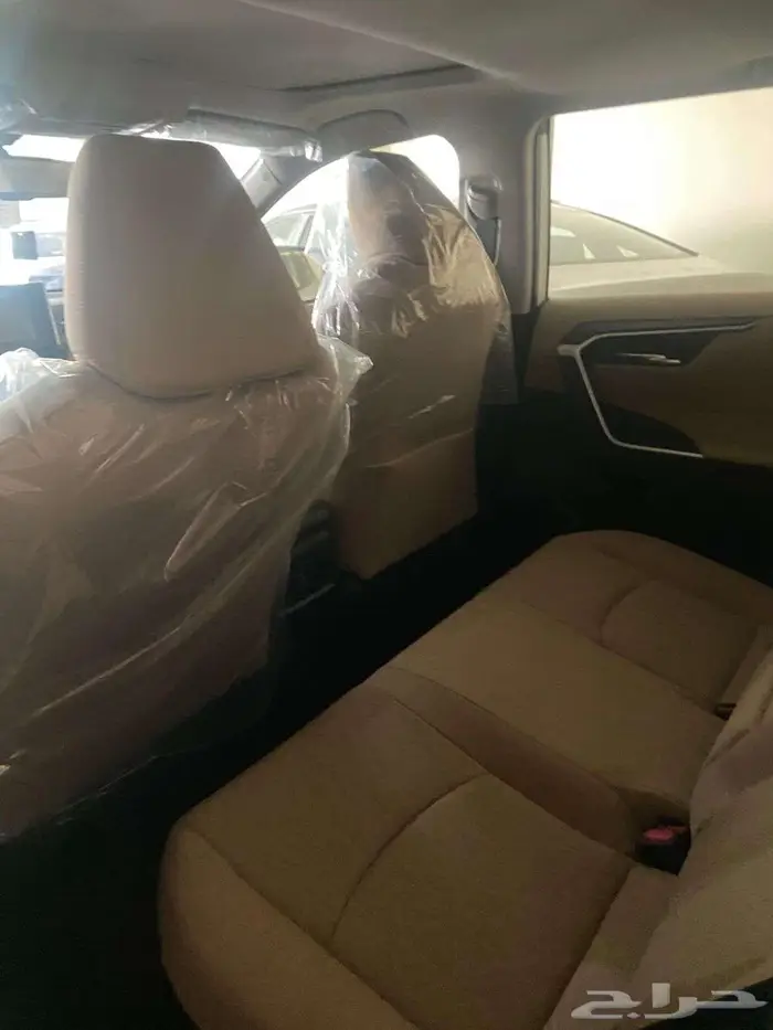 راف فور اكس ال اي هايبرد الموديل 2025 5