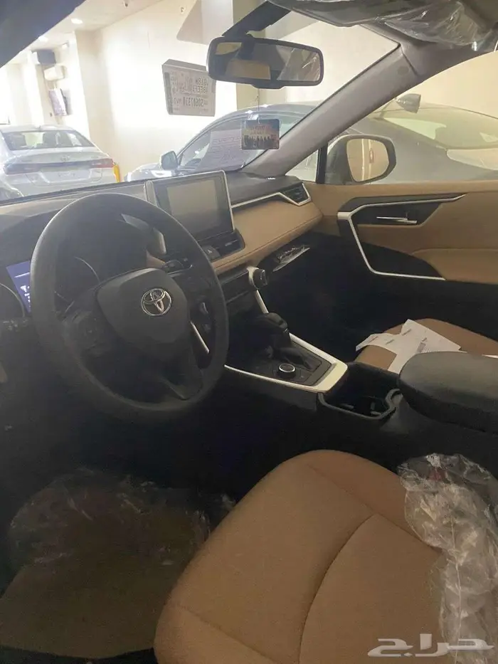 راف فور اكس ال اي هايبرد الموديل 2025 7