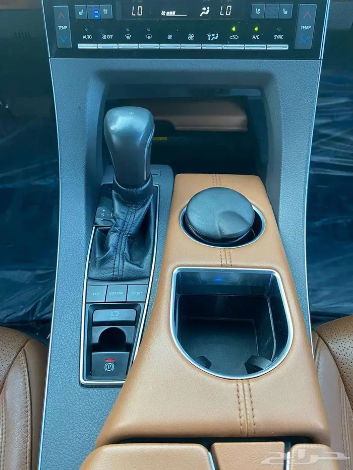 تويوتا افالون بريميوم 2019 13