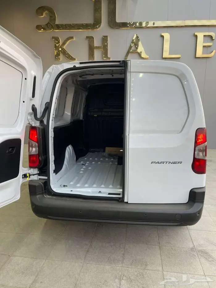 بيجو بارتنر بضاعة ديزل قير عادي -شاص طويل موديل 2026 7