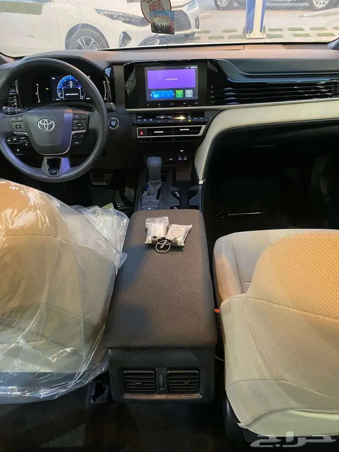 كامري ستاندر 2025 (اصفار) بصمه شاشه كاميرا 4 سلندر 10