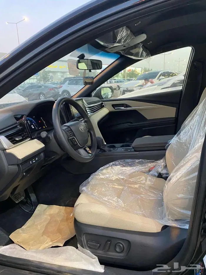 كامري ستاندر 2025 (اصفار) بصمه شاشه كاميرا 4 سلندر 8