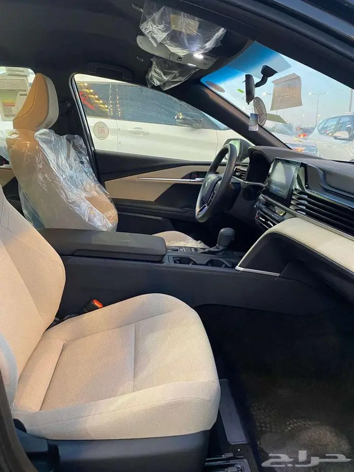 كامري ستاندر 2025 (اصفار) بصمه شاشه كاميرا 4 سلندر 19