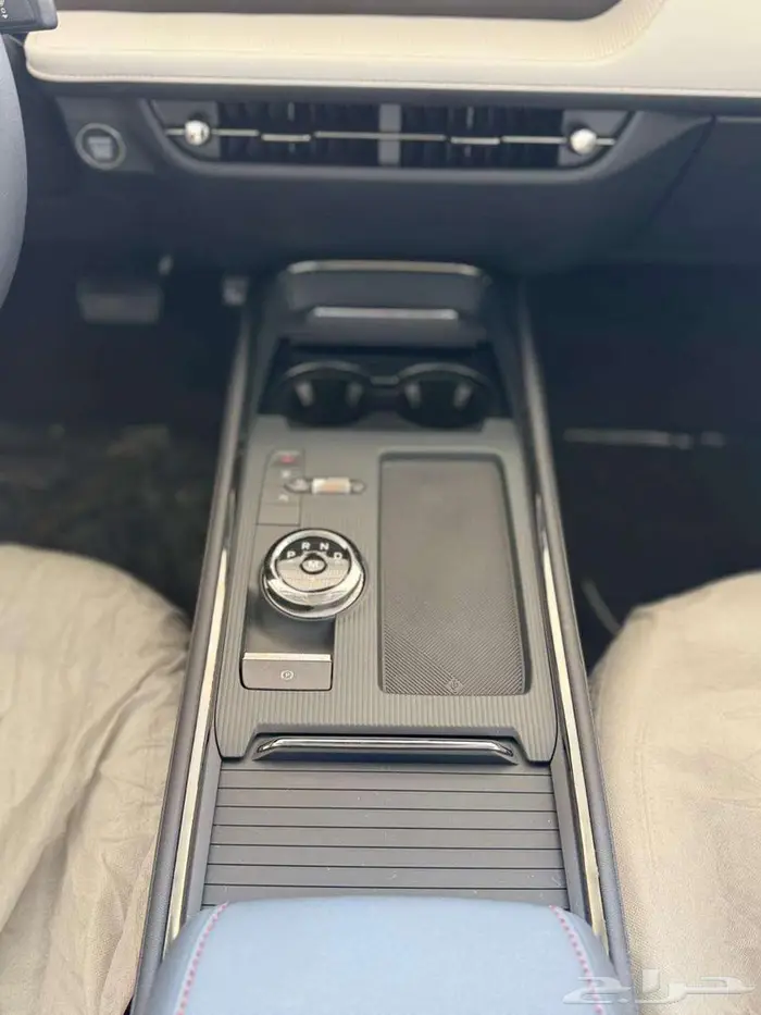 فورد تورس ترند نص فل موديل 2026 سعودي 15