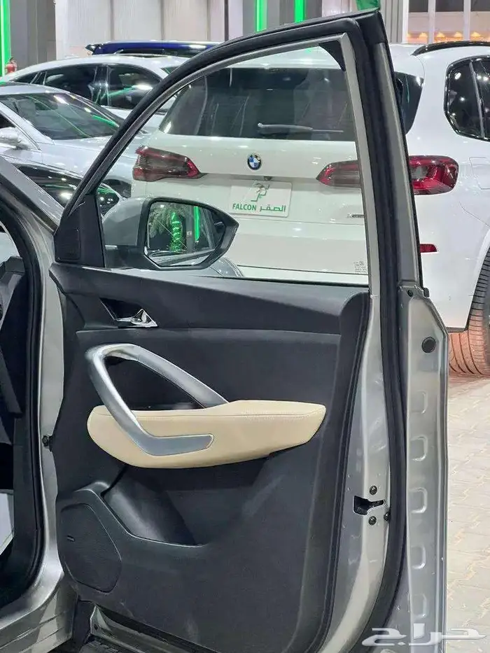 شفروليه كابتيفا فل كامل لون اسود موديل 2025 21