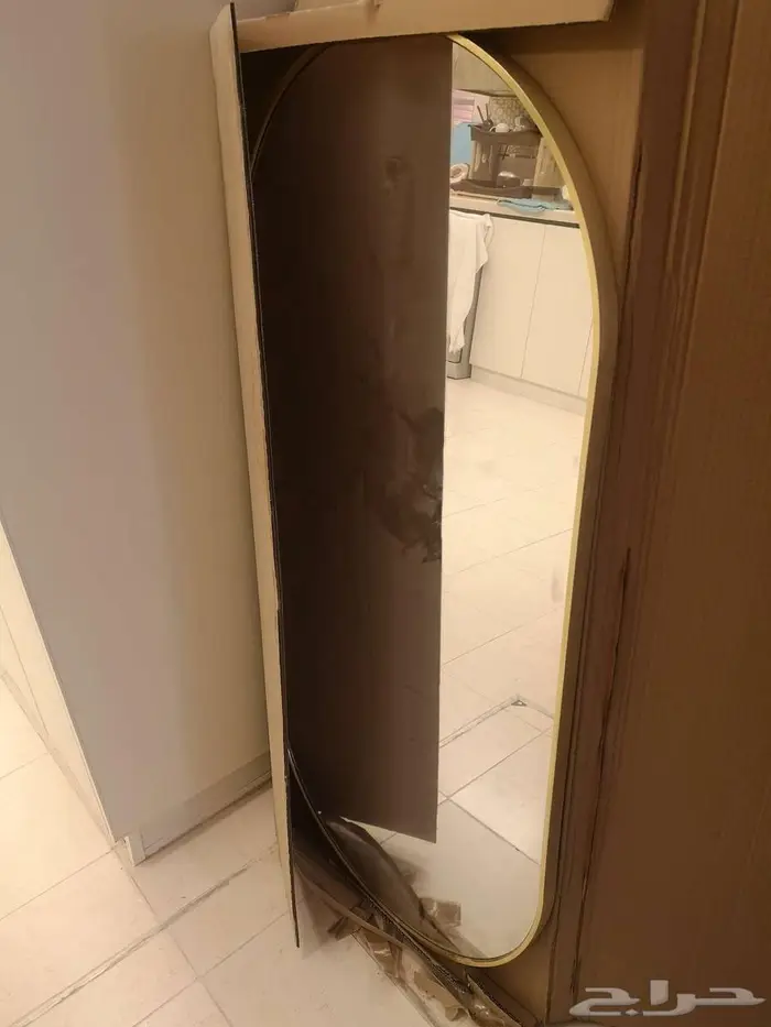 للبيع 4 مرايات جديدة 1