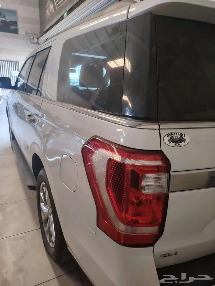 فورد اكسبديشن 2021 XLT بطاقة جمروكية 4