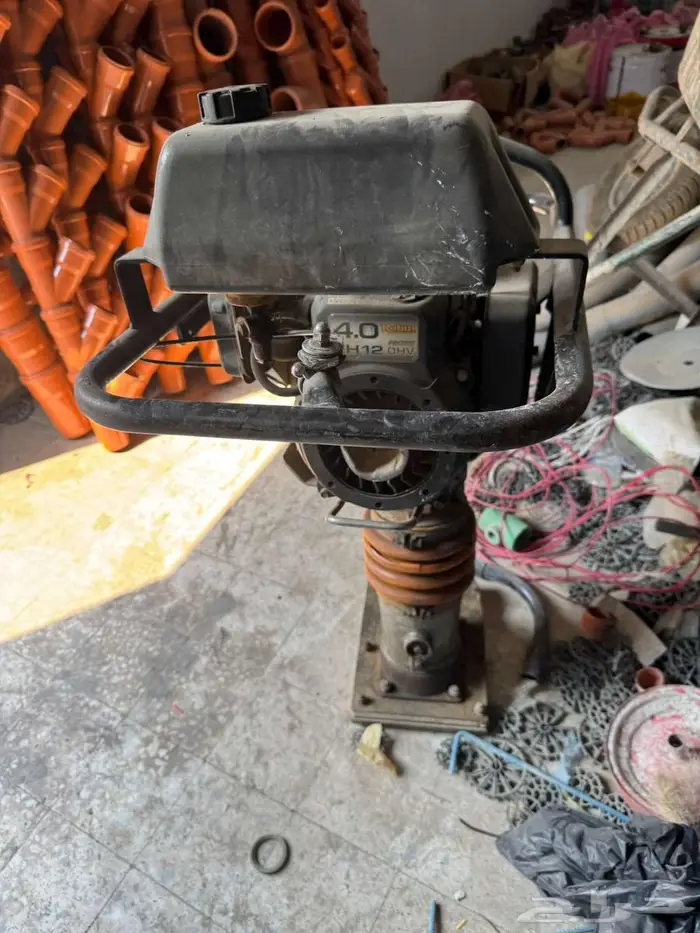 للبيع رصاصه نطاط بنزين مستعملة - صناعة يابانية 0