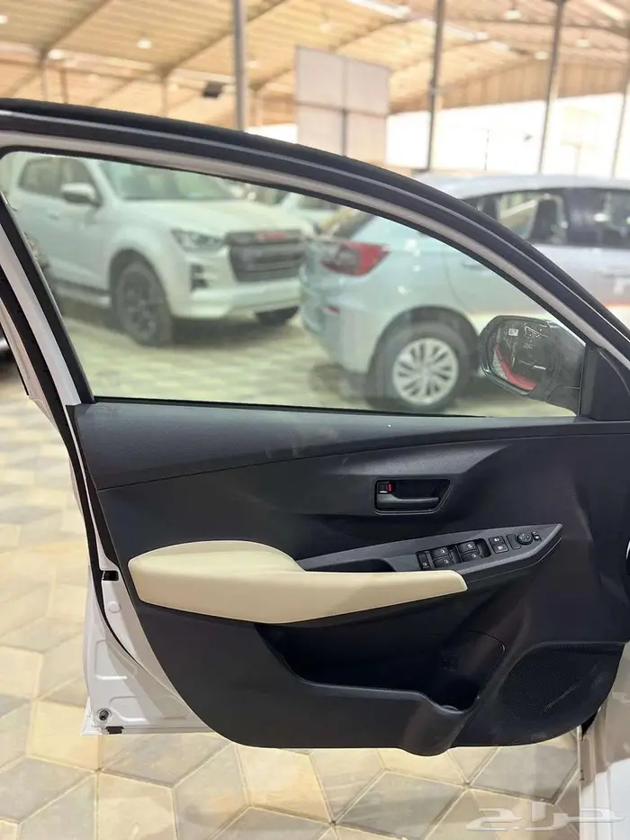 تويوتا يارس واي 2026 9