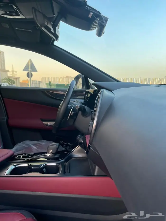 للبيع لكزس NX350h - 2024 مخزن 22