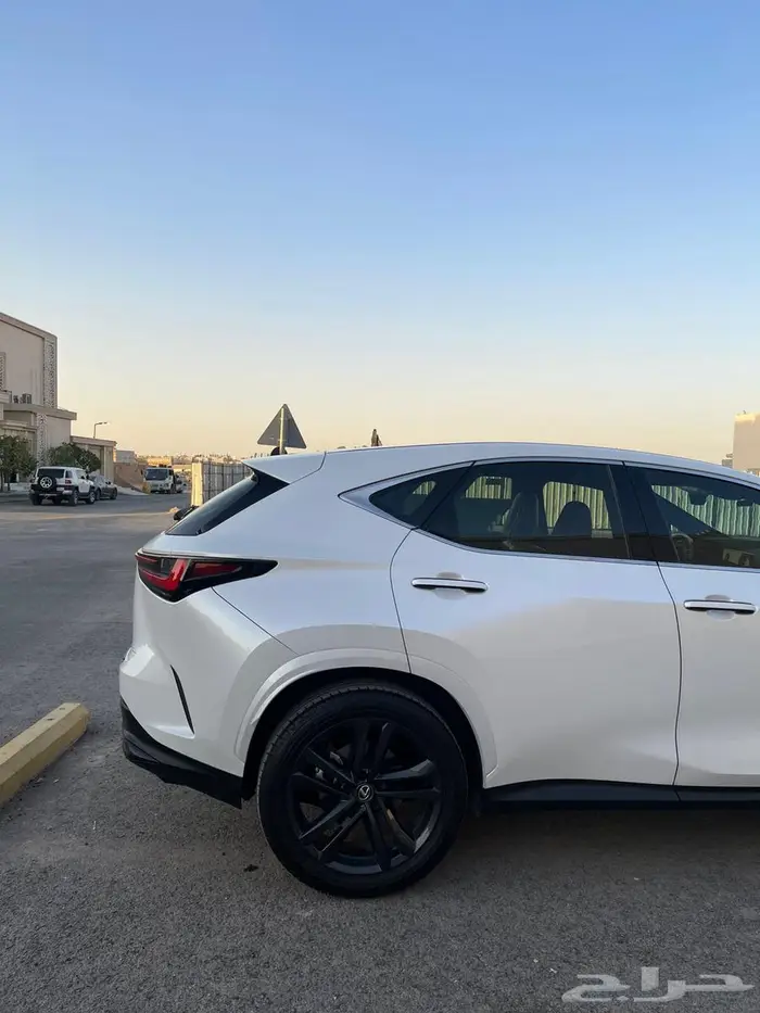 للبيع لكزس NX350h - 2024 مخزن 45