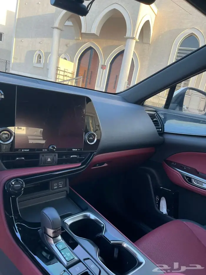 للبيع لكزس NX350h - 2024 مخزن 11